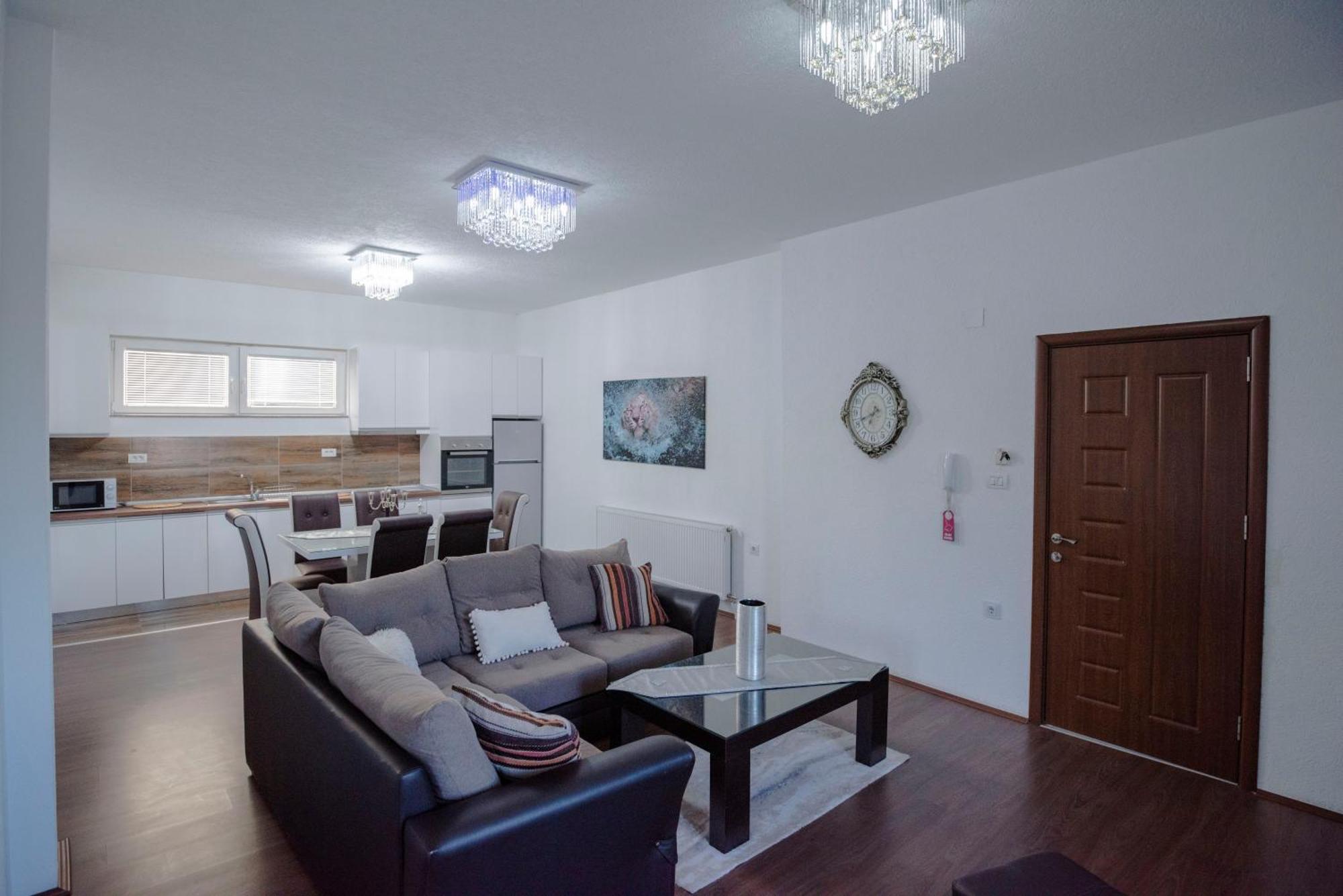 Hotel Kiko Битола Экстерьер фото