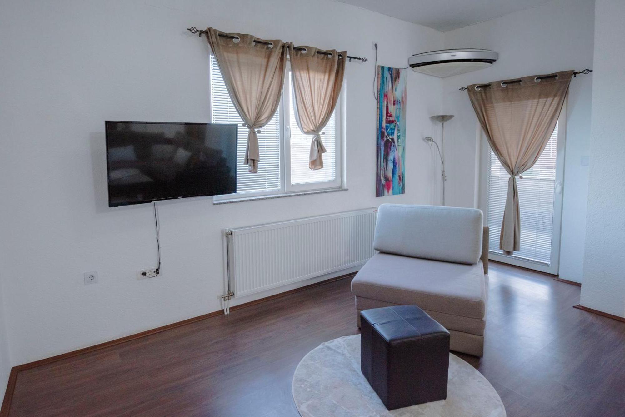 Hotel Kiko Битола Экстерьер фото
