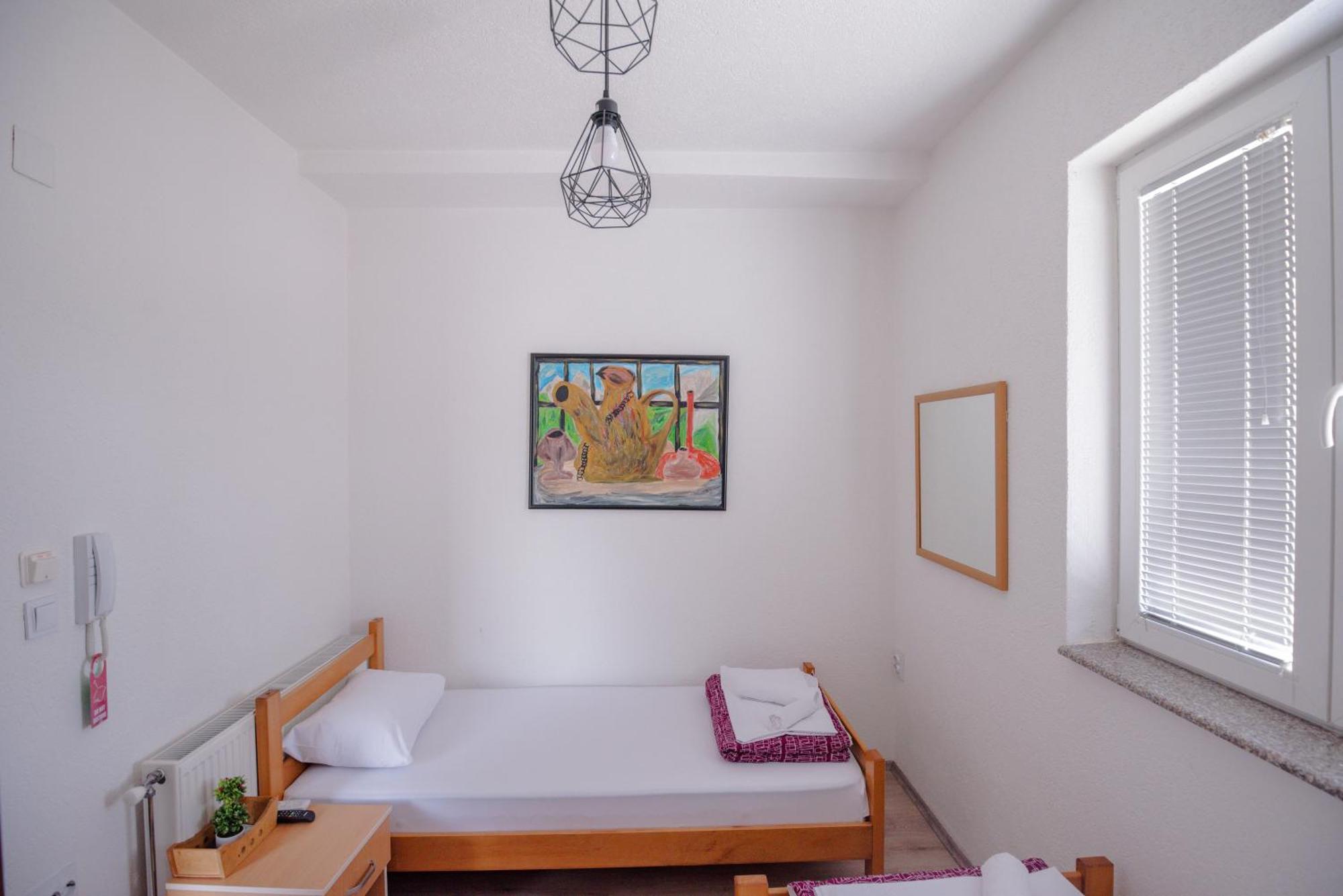 Hotel Kiko Битола Экстерьер фото
