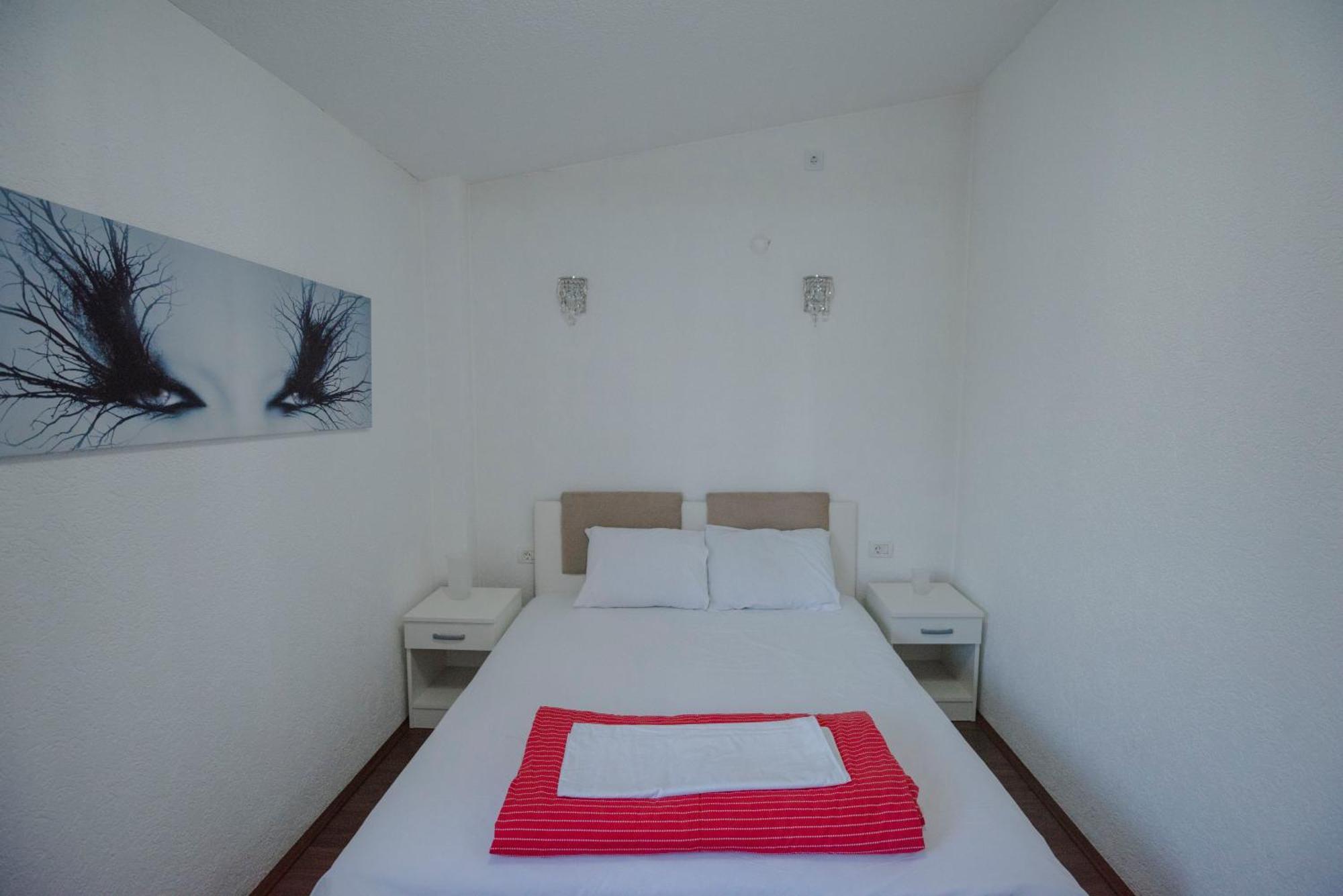Hotel Kiko Битола Экстерьер фото