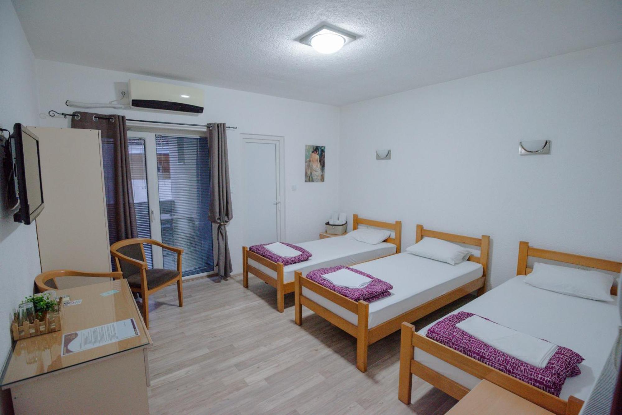 Hotel Kiko Битола Экстерьер фото
