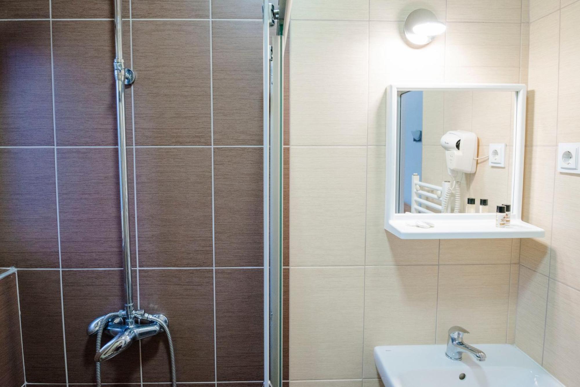 Hotel Kiko Битола Экстерьер фото